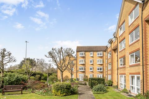 2 bedroom retirement property for sale, Homemanor House, Cassio Road, Watford WD18 0QS