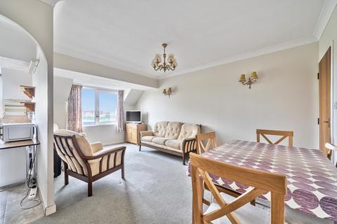 2 bedroom retirement property for sale, Homemanor House, Cassio Road, Watford WD18 0QS