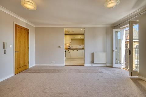 2 bedroom flat for sale, Addington Street, Ramsgate, CT11