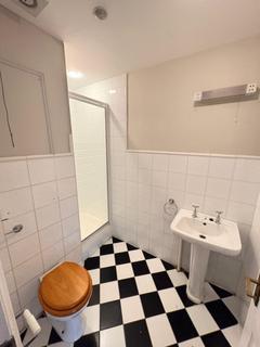 Studio to rent, Studio Apartment – The Salisbury Hotel, Manor House N4