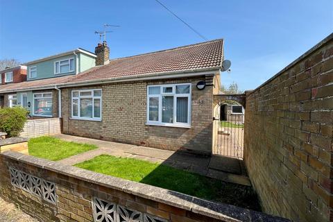 3 bedroom semi-detached bungalow for sale, Ward Avenue, Bilton, Hull