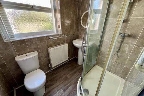 3 bedroom semi-detached bungalow for sale, Ward Avenue, Bilton, Hull