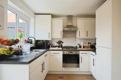 3 bedroom terraced house for sale, O'donnell Road, Whitnash, Leamington Spa