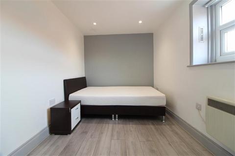 3 bedroom apartment to rent, Castle Street, Reading, RG1