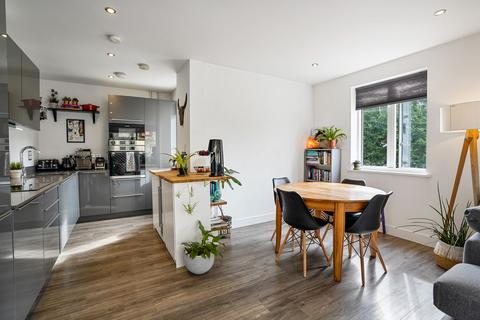 2 bedroom ground floor flat for sale, Knightly Avenue, Cambridge, CB2