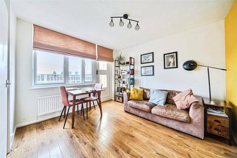 Amina Way, London, SE16