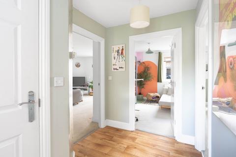 2 bedroom apartment for sale, Woodhead Drive, Cambridge, CB4