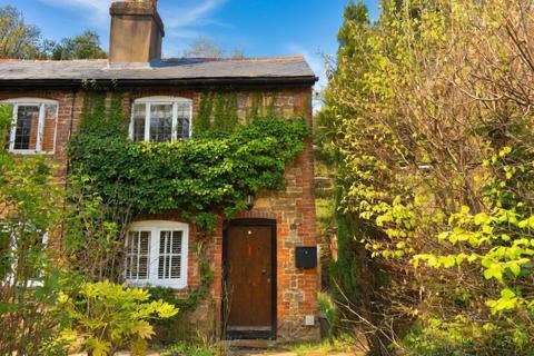 2 bedroom end of terrace house for sale, 97 Brighton Road, Godalming, Surrey, GU7 1PW