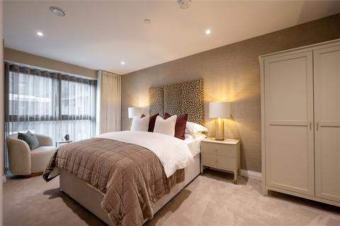undefined, Queens Cross, Royal Eden Docks, London, E16