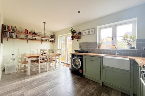 3 bedroom end of terrace house for sale, Masons Drive, Ipswich IP6