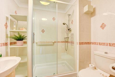 1 bedroom apartment for sale, Upgang Lane, Whitby YO21