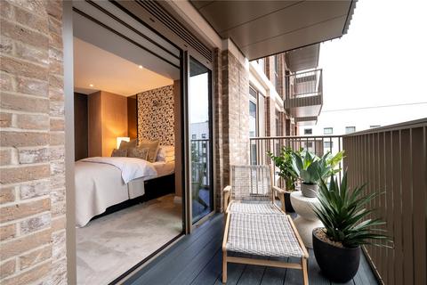 undefined, Queens Cross, Royal Eden Docks, London, E16