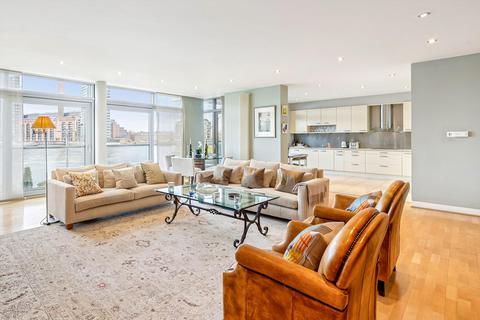 3 bedroom flat for sale, The Montevetro Building, Battersea Church Road, London SW11