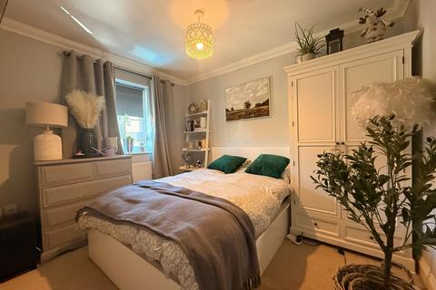 3 bedroom terraced house to rent, Gordon Road, Uckfield TN22