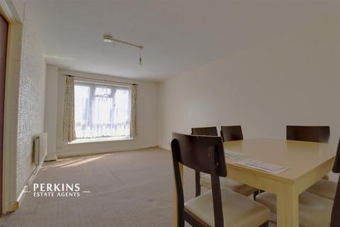 4 bedroom duplex for sale, Greenford, UB6