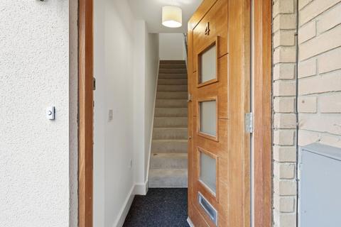 2 bedroom flat for sale, Queen Ediths Way, Cambridge, CB1
