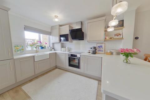 2 bedroom terraced house for sale, Cromarty Close, Fareham PO14