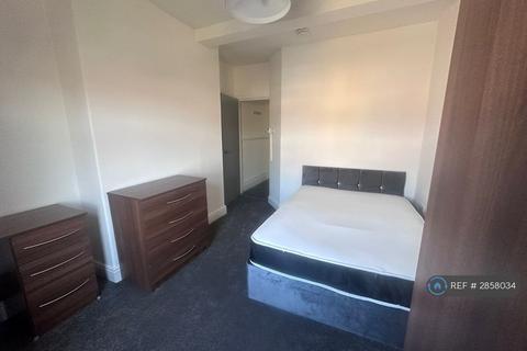 1 bedroom flat to rent, Nantwich Road, Crewe, CW2
