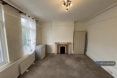 undefined, Lambourne Road, Chigwell, IG7