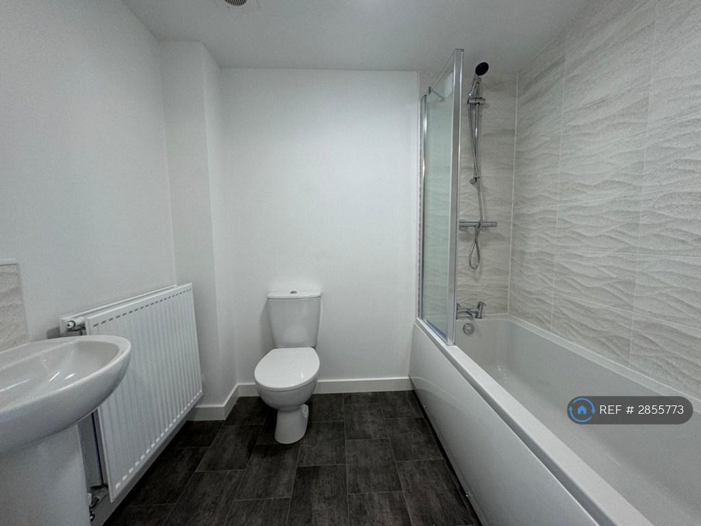 House in Newcastle upon Tyne, Benwell, Tyne and Wear - More