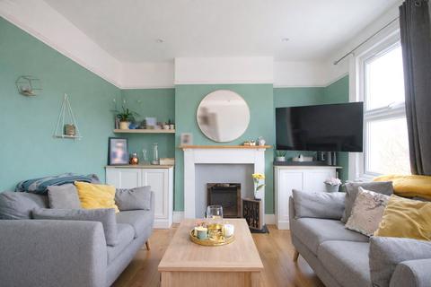 3 bedroom terraced house for sale, Victoria Way, London SE7