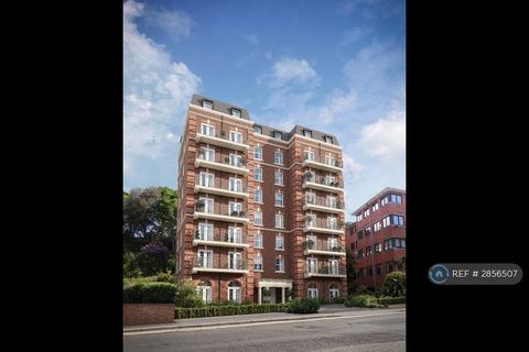 Studio to rent, Hinton Road, Bournemouth, BH1