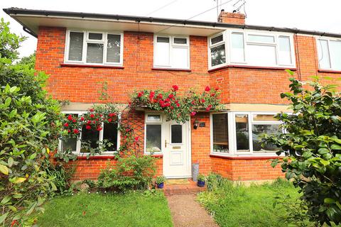 undefined, Birchett Road, Farnborough GU14