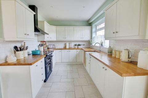 4 bedroom detached house for sale, Norwood Avenue, March PE15