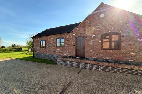 2 bedroom barn conversion to rent, Hadley End, Yoxall