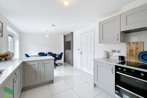 5 bedroom detached house for sale, Bluebell Terrace, Spring Meadows