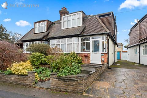 Queenswood Avenue, Wallington