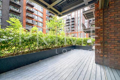 Studio for sale, Legacy Building, 1 Viaduct Gardens, Embassy Gardens