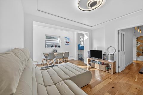 2 bedroom ground floor flat for sale, Croxley Road, London, W9