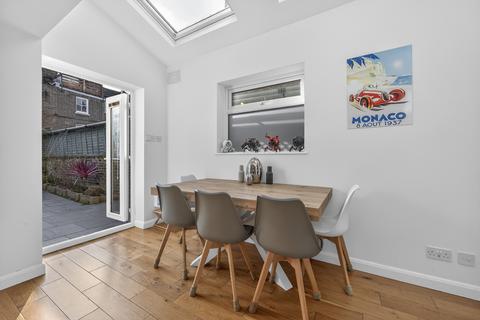 2 bedroom ground floor flat for sale, Croxley Road, London, W9