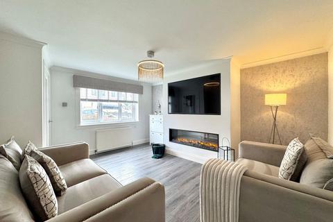2 bedroom end of terrace house for sale, Coyle Avenue, Drongan