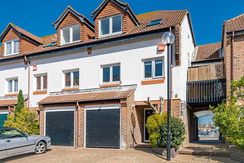 4 bedroom townhouse for sale, Spice Quay, Broad Street, Old Portsmouth