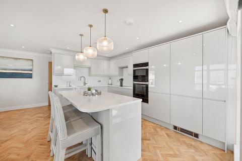 3 bedroom apartment for sale, Blake House, Gunwharf Quays, Hampshire