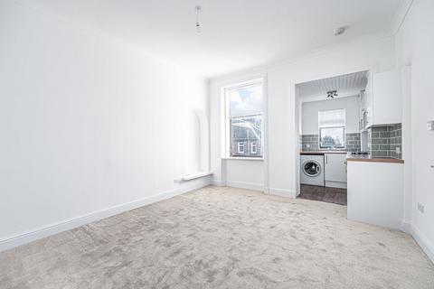 1 bedroom flat for sale, Junction Road, Kirkcaldy