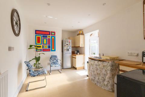 3 bedroom semi-detached house for sale, Oak Drive, Ellesmere