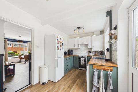 3 bedroom semi-detached house for sale, Cantreyn Drive, Bridgnorth WV16