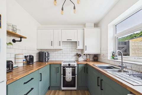 3 bedroom semi-detached house for sale, Cantreyn Drive, Bridgnorth WV16