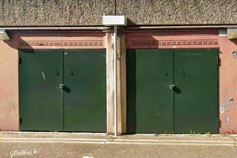 Garage to rent, Manor Estate, London SE16