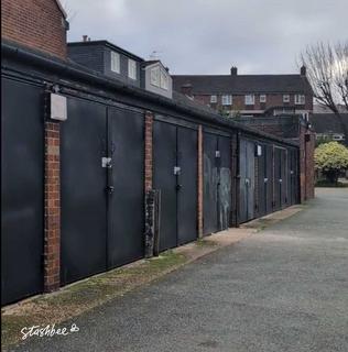 Garage to rent, Hayles Street, London SE11