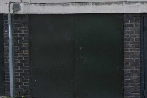 Garage to rent, Princess Street, London SE1