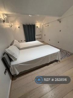 1 bedroom flat to rent, High Road, Chigwell, IG7