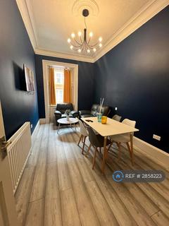 2 bedroom flat to rent, Bowman Street, Glasgow, G42