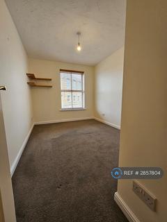 1 bedroom in a flat share to rent, Kingsgate, Fairford Leys, Aylesbury, HP19