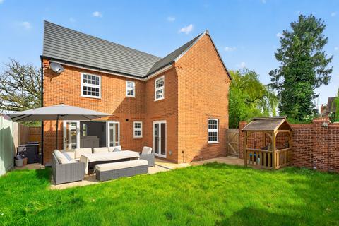 4 bedroom detached house for sale, Bell Foundry Lane, Wokingham, RG40