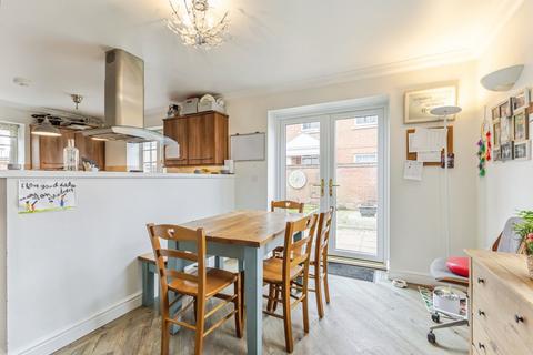 5 bedroom detached house for sale, Bassett Lowke Drive, Northampton, NN5