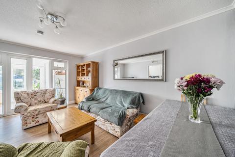 3 bedroom bungalow for sale, Beckington Crescent, Chard, Somerset, TA20